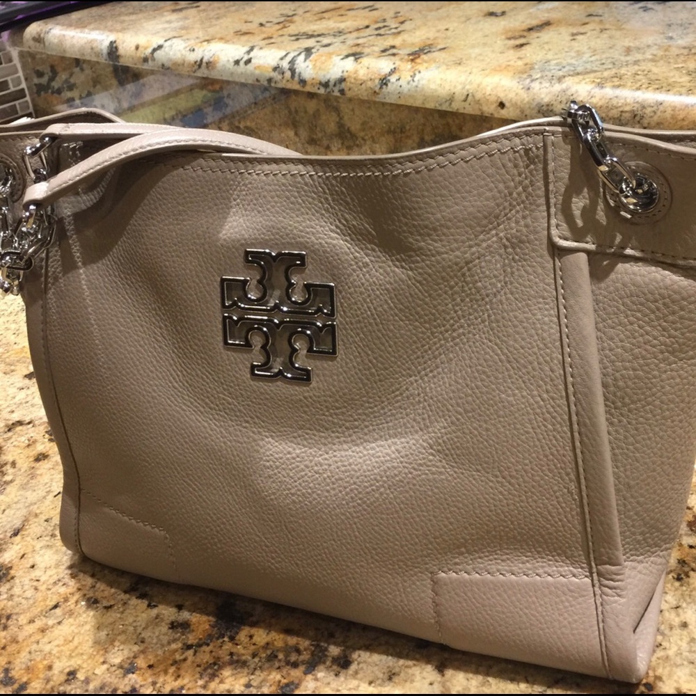 Tory Burch Britten small slouchy tote